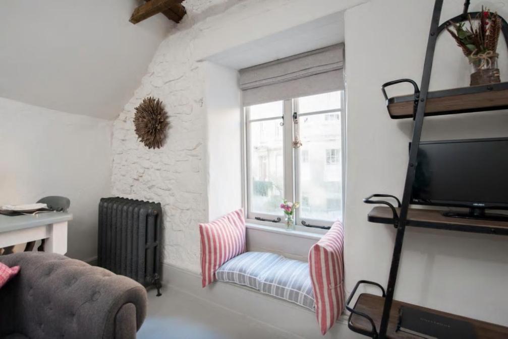 Milliners Cottage - Housity