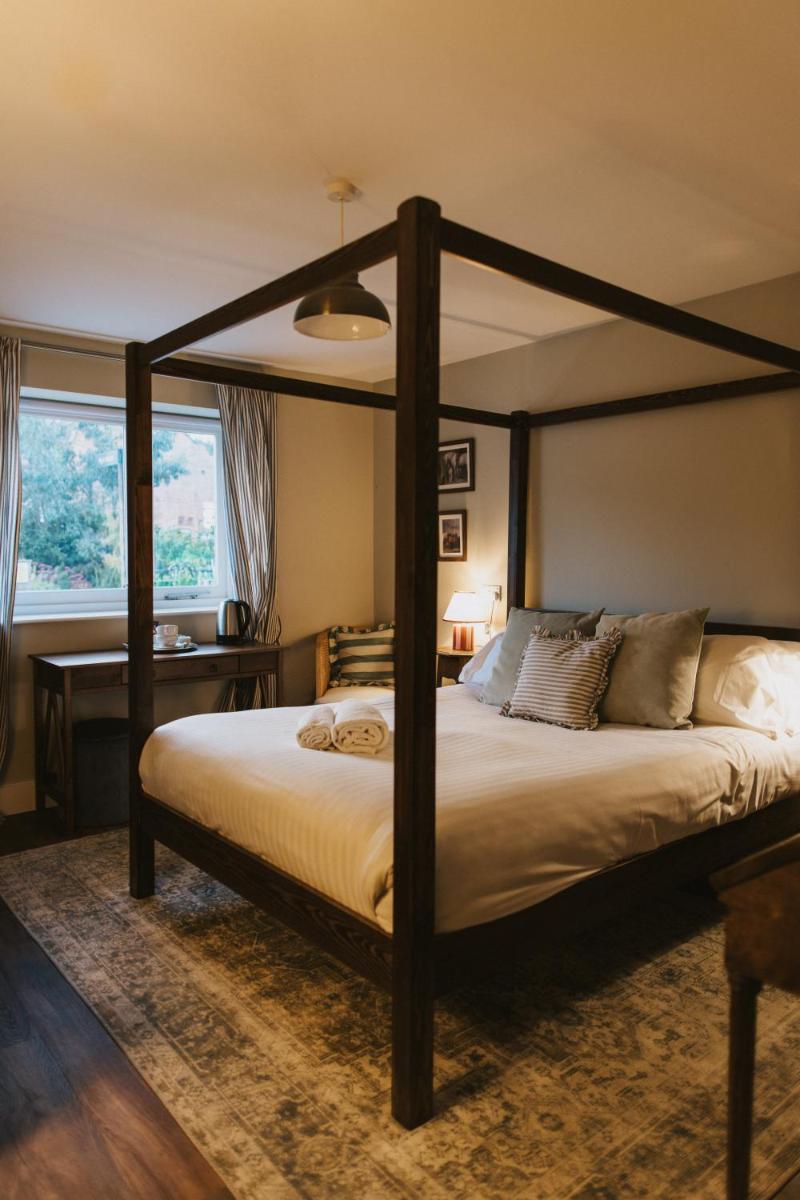 Healing Manor Hotel - Housity