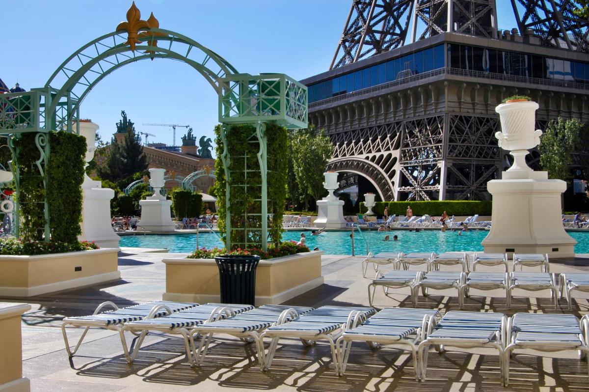 Paris Las Vegas Hotel & Casino - Housity