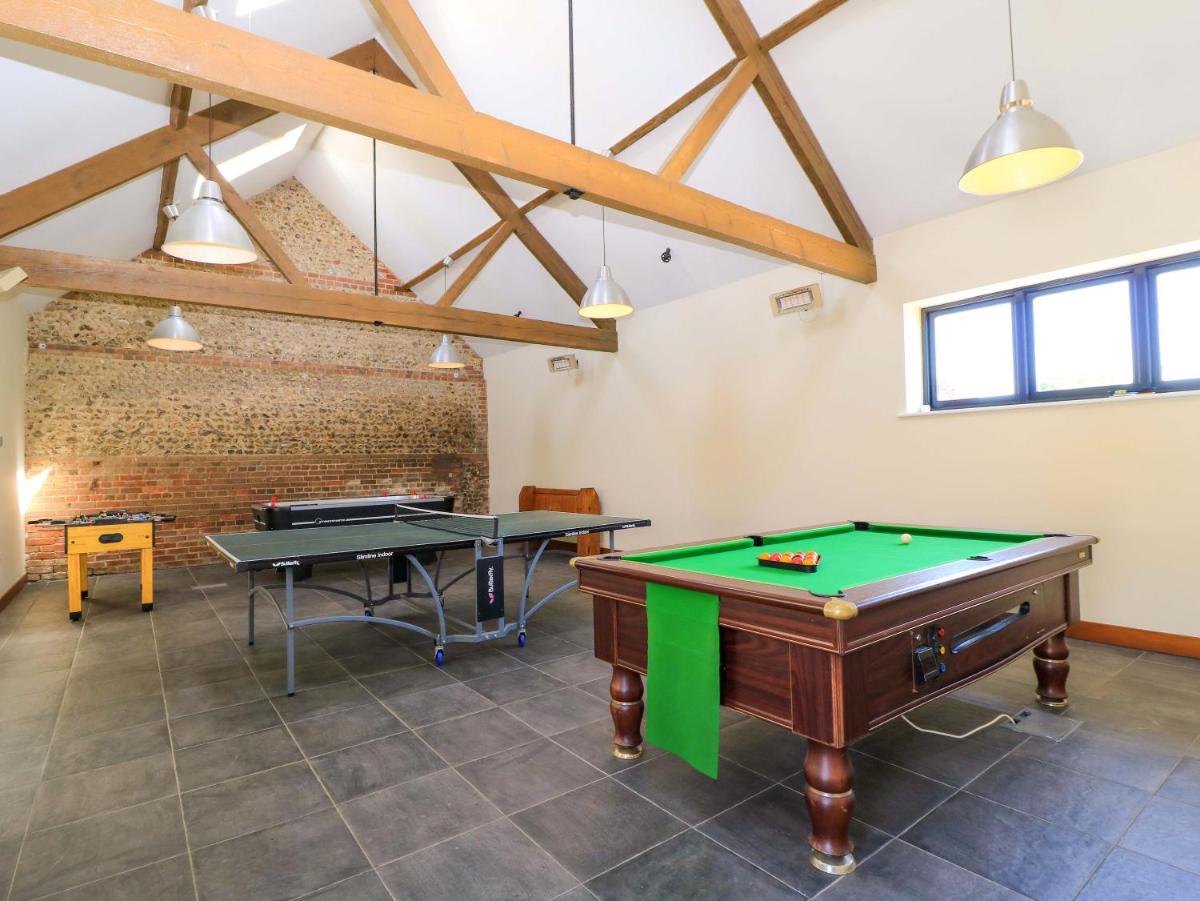 The Old Stables - Housity