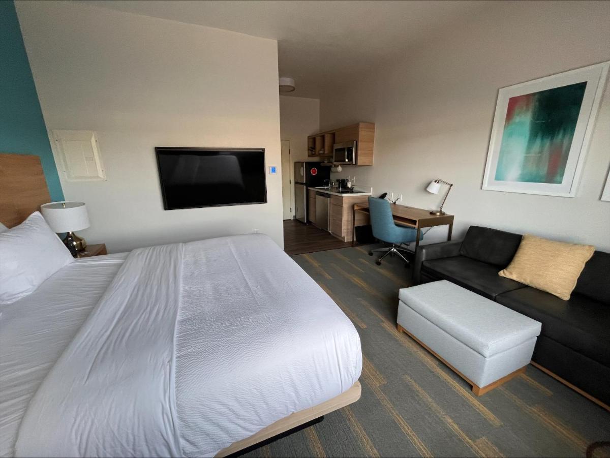 TownePlace Suites Lubbock - Housity