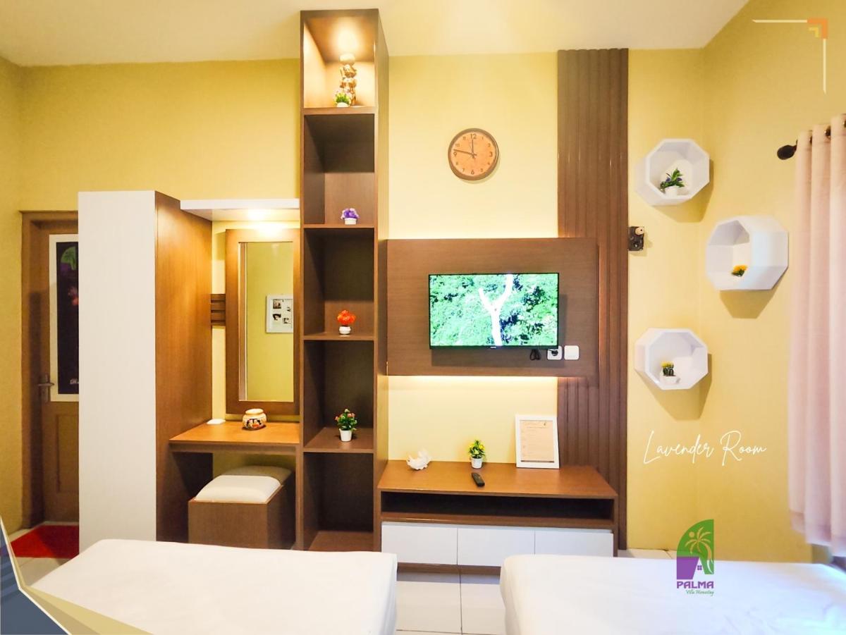 Palma Lavender Room Klaten I Comfort room in central Klaten - Housity