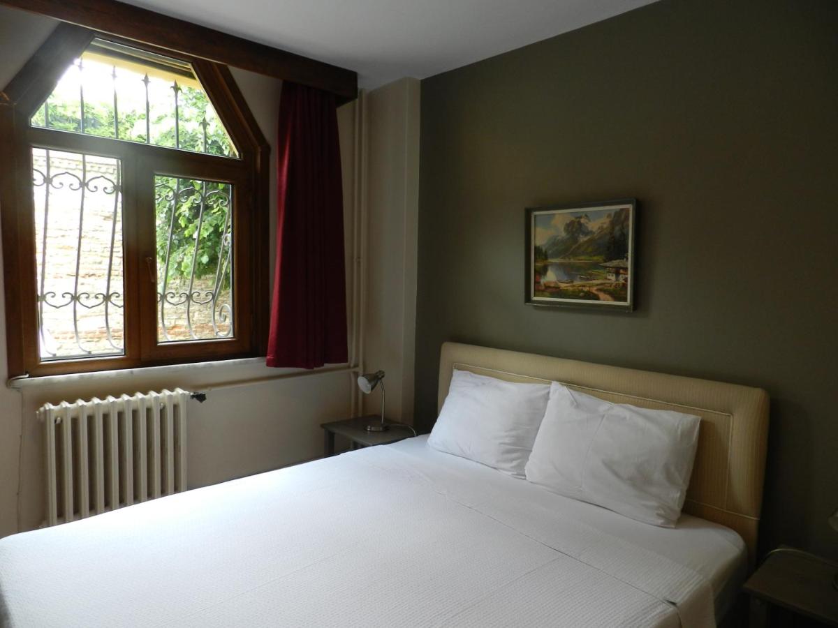 Berk Guest House - Grandma's House - Housity