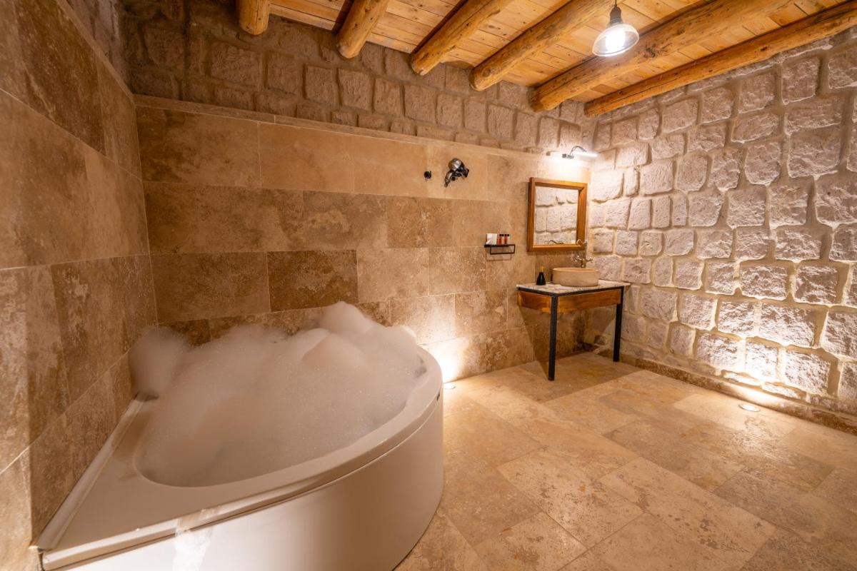 Asyada Suites Hotel - Housity