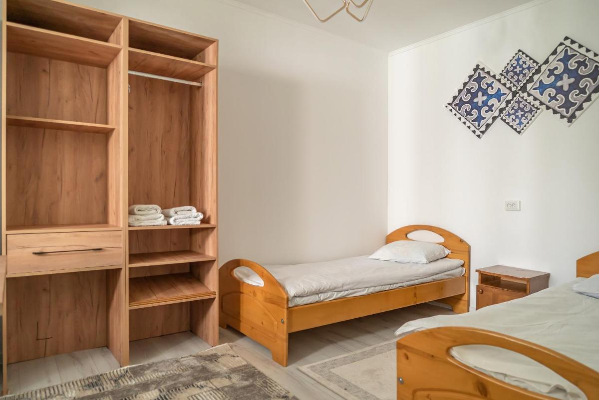 Sunny Valley Guest House - Housity