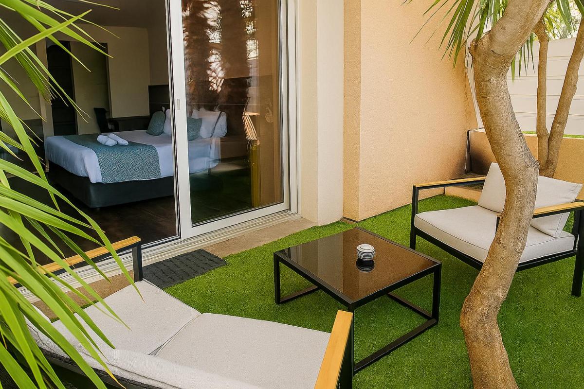 Coin salon dans l'établissement Hotel & Spa Gil de France Cap d'Agde