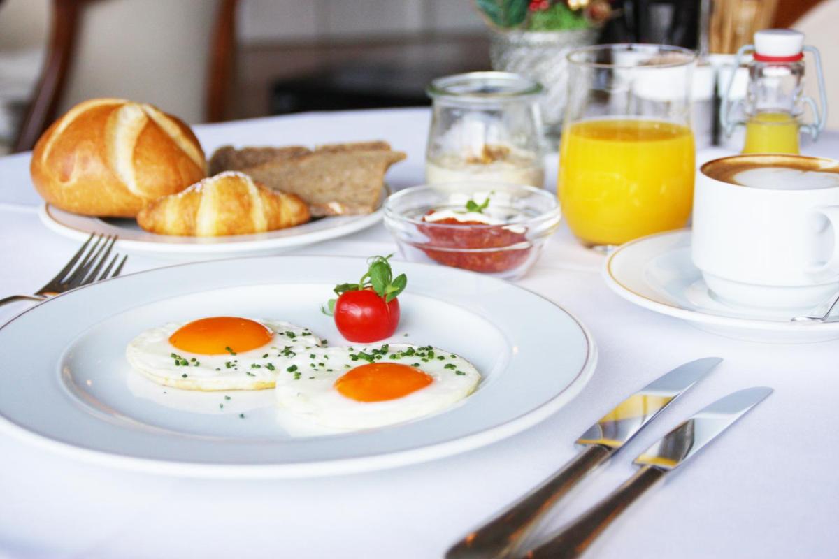 Essen im Hotel oder in der Nähe