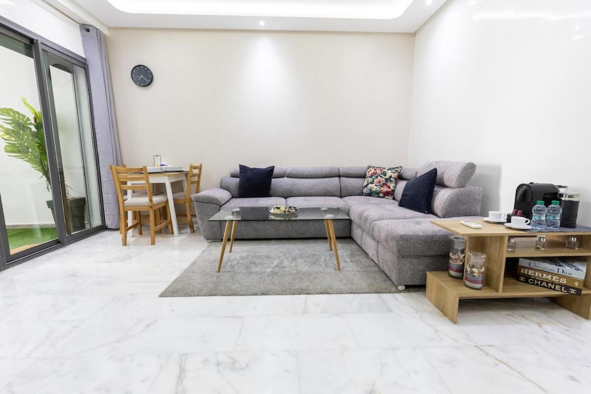 Miramar Residence Beach - Housity