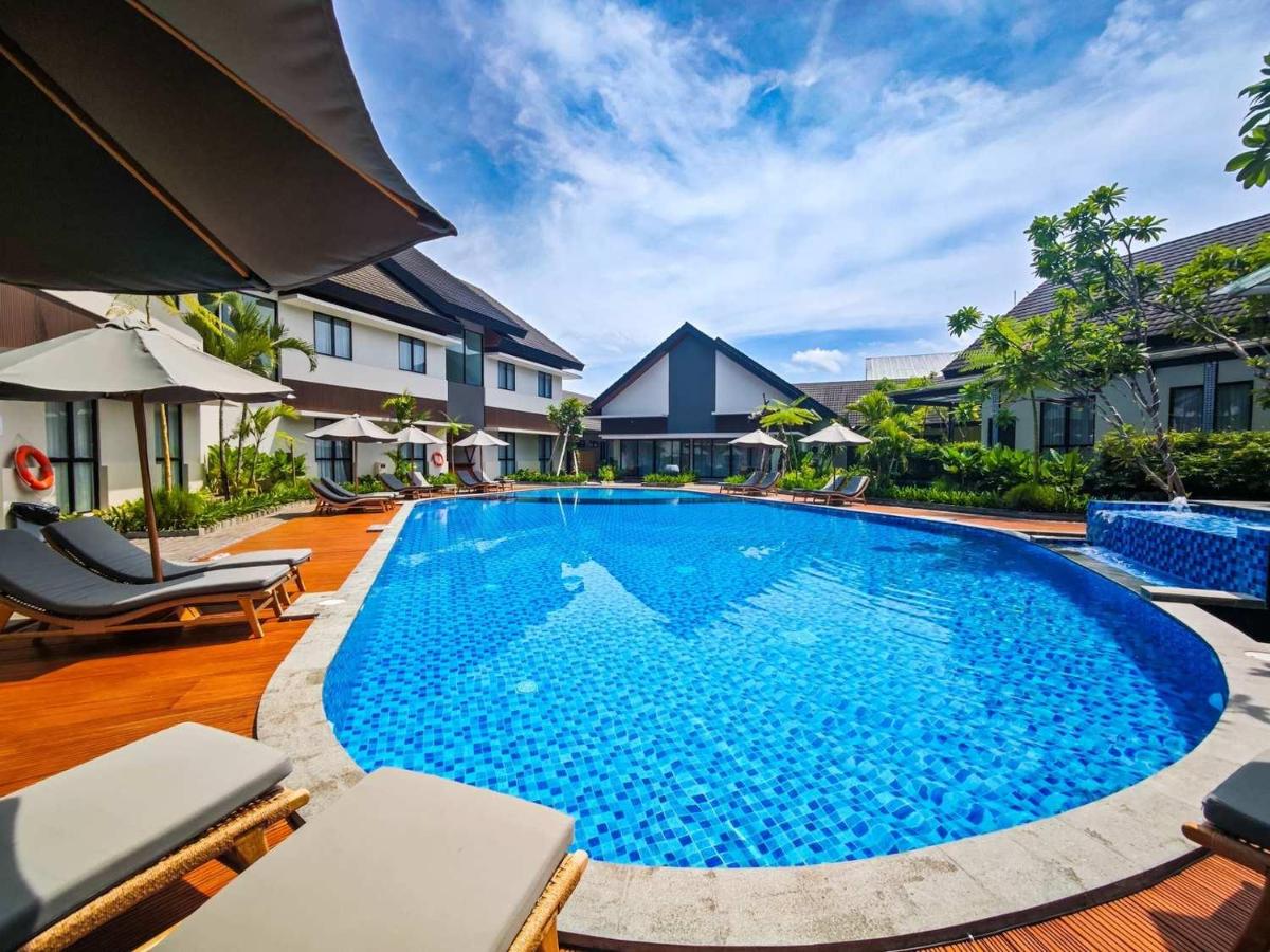 Azana Garden Hill Resort Blora - Housity