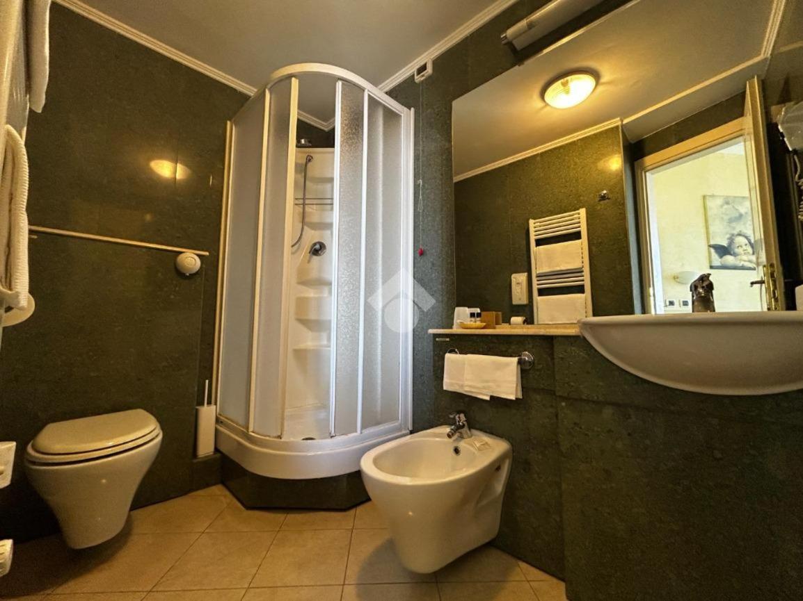 Hotel Feluca - Housity