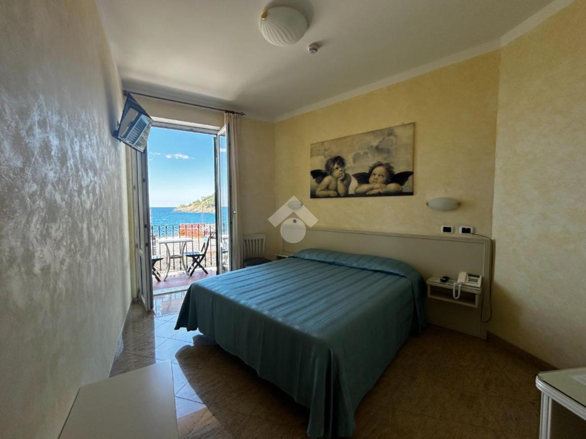 Hotel Feluca - Housity