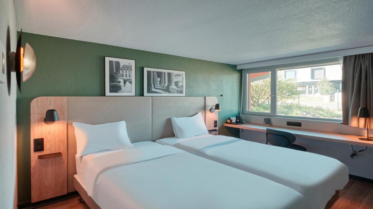 Campanile NATURE - Dreux - Housity