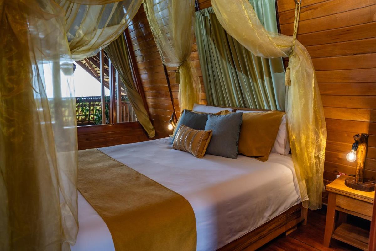 Heimatlos Amazon Lodge - Hizvo