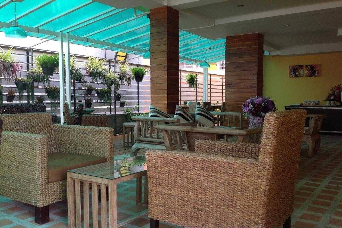Yellow Tique Hotel - Hizvo