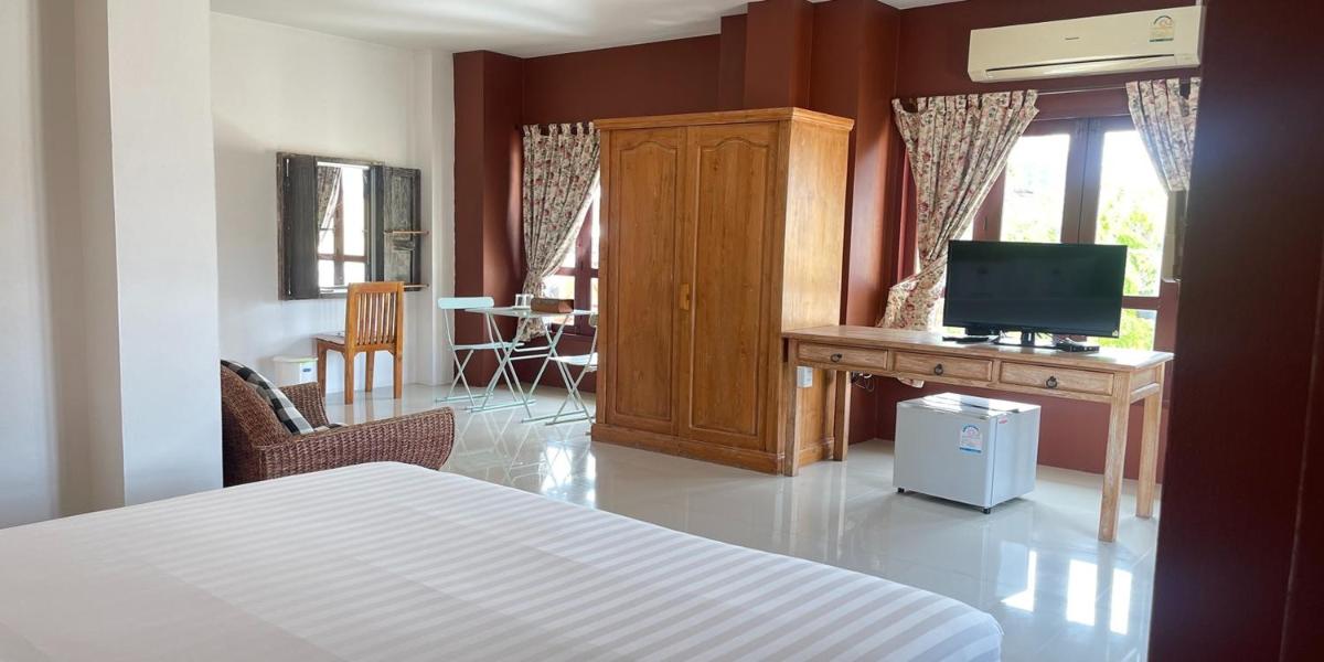Yellow Tique Hotel - Hizvo