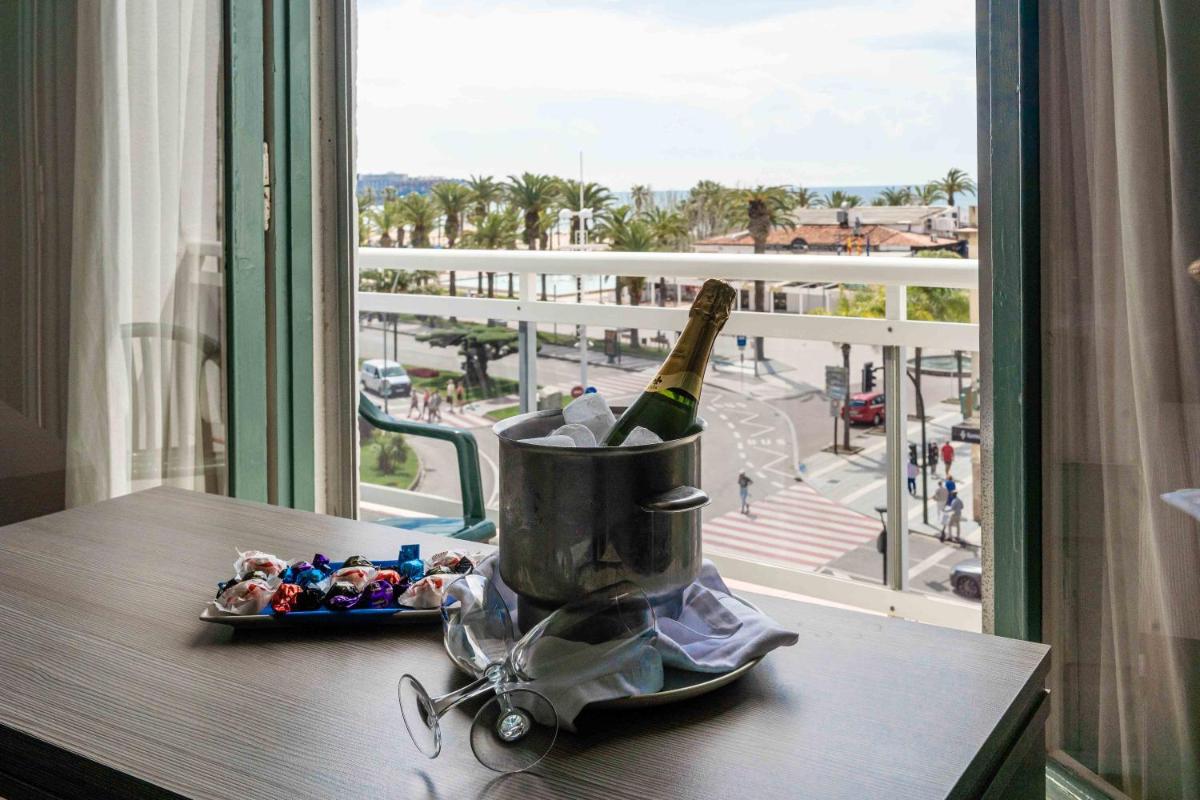 Bebidas en Hotel Planas