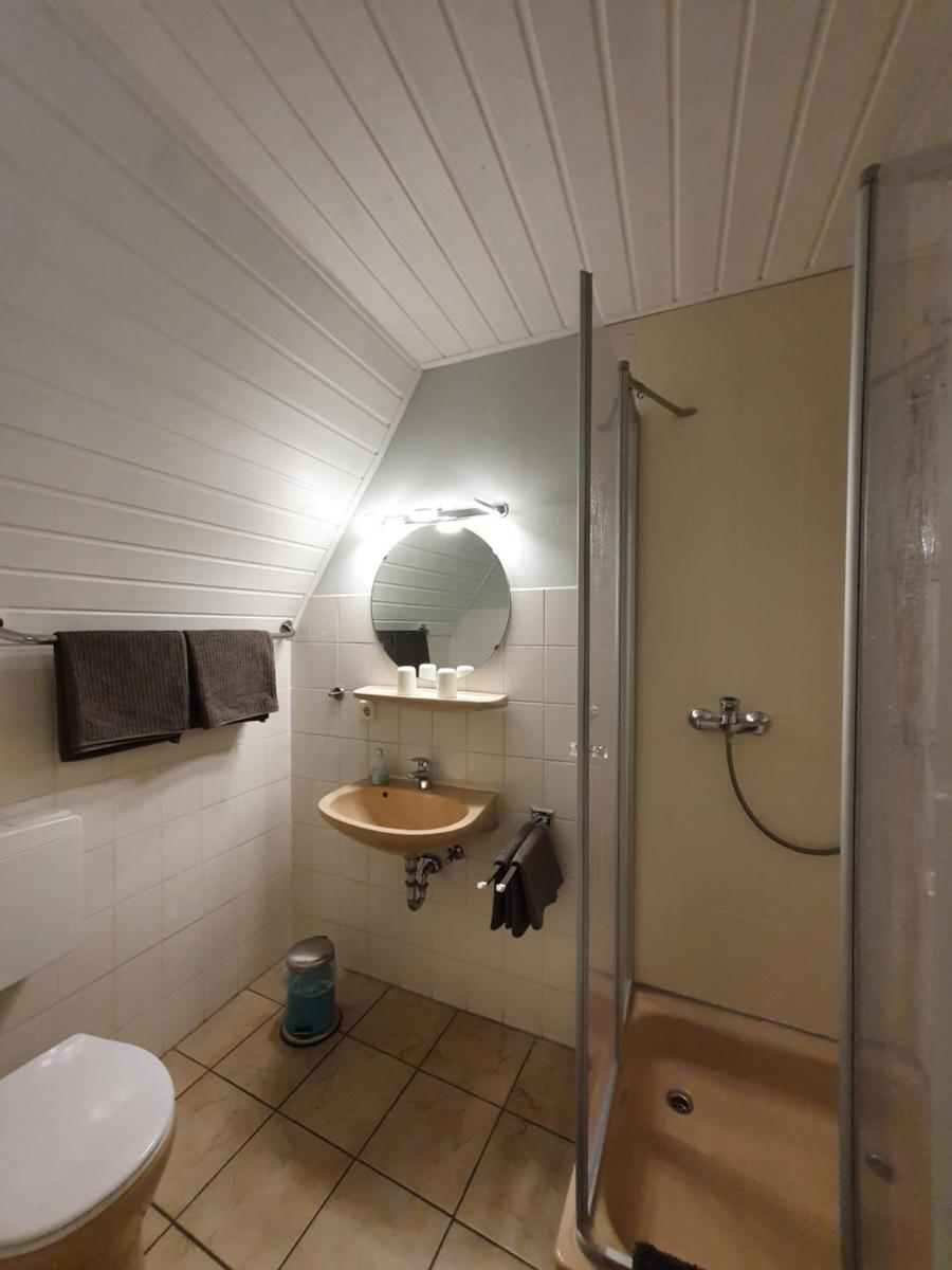 Pension Rehschopp - Housity