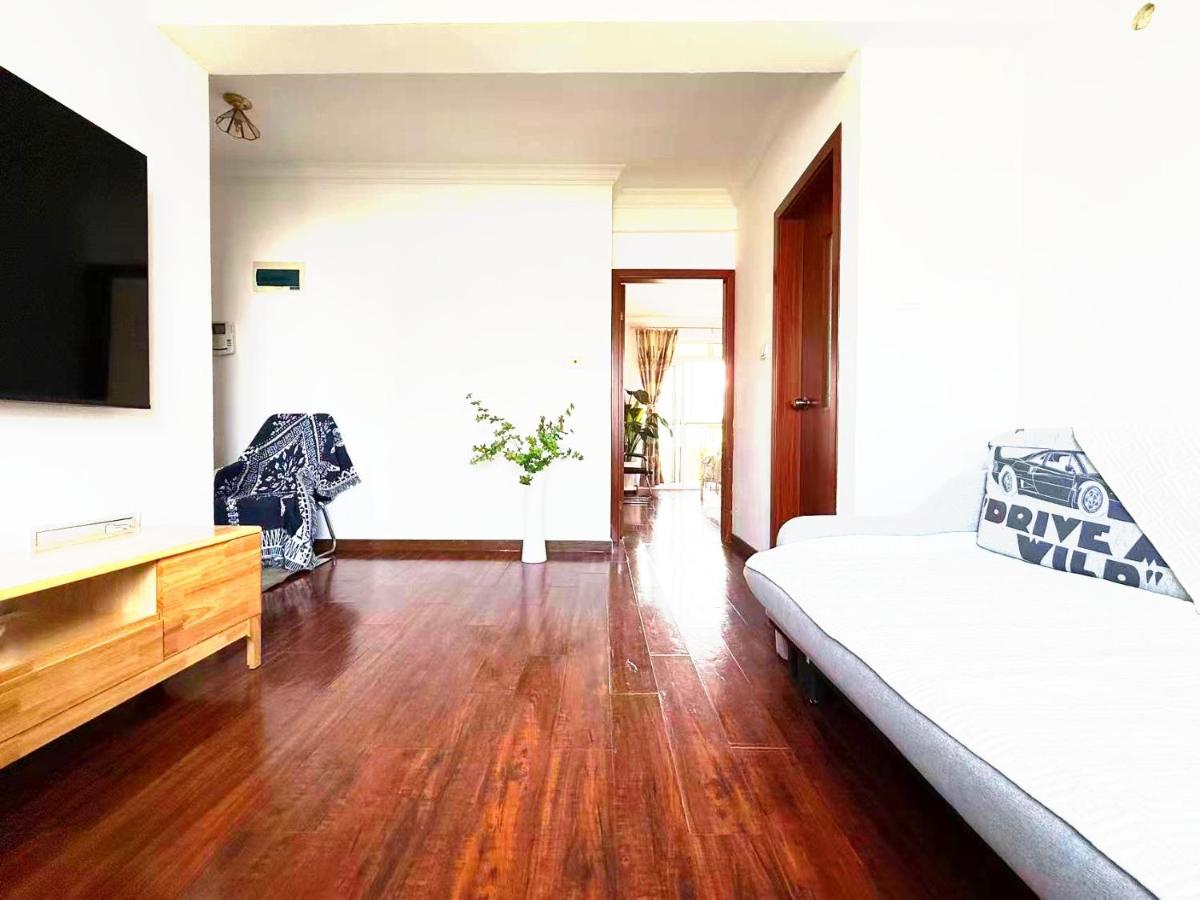 Mrs Li's Home - Housity