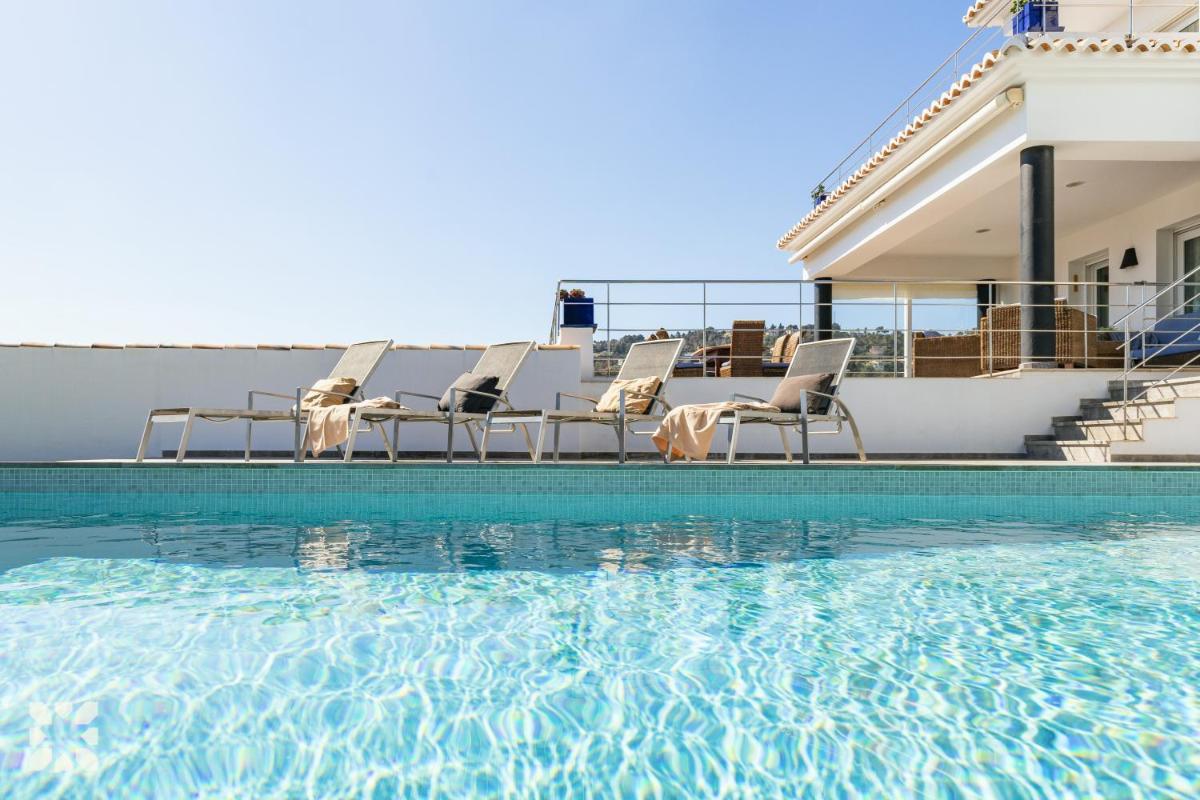 Villa Bernia by Abahana Villas - Housity