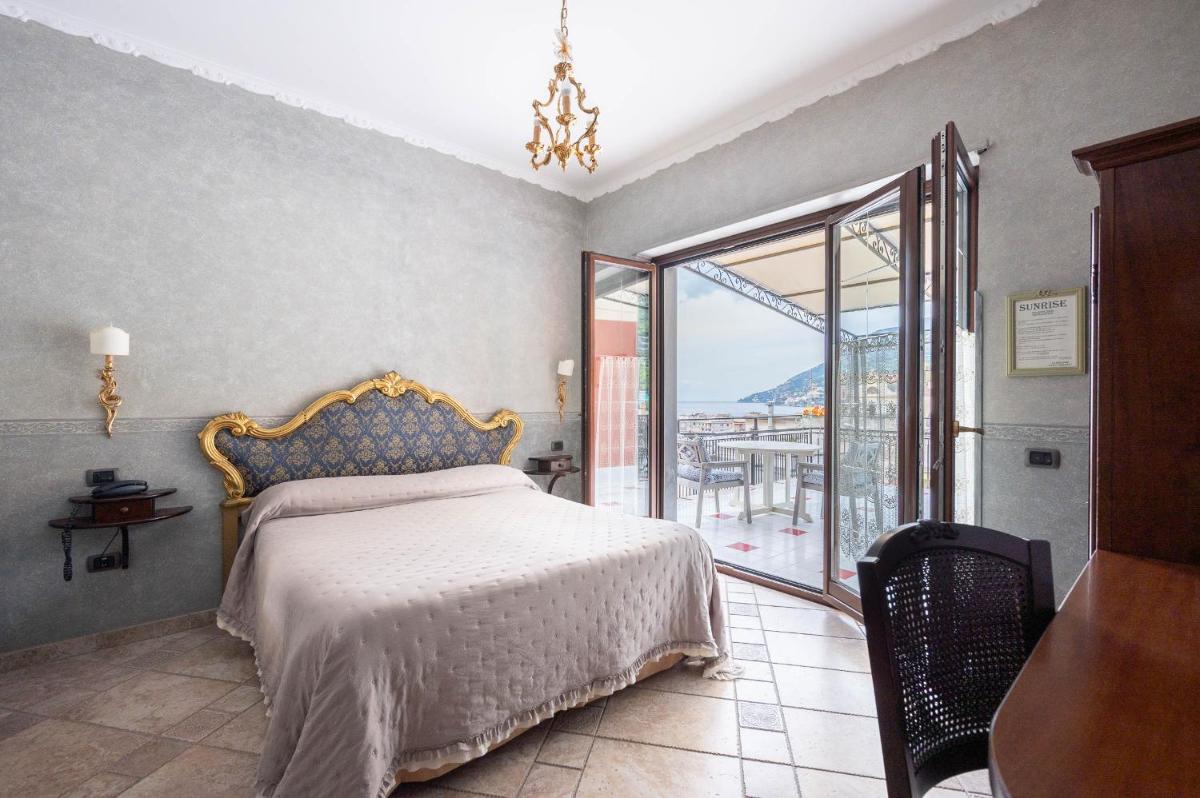 Sunrise Guest House - Housity