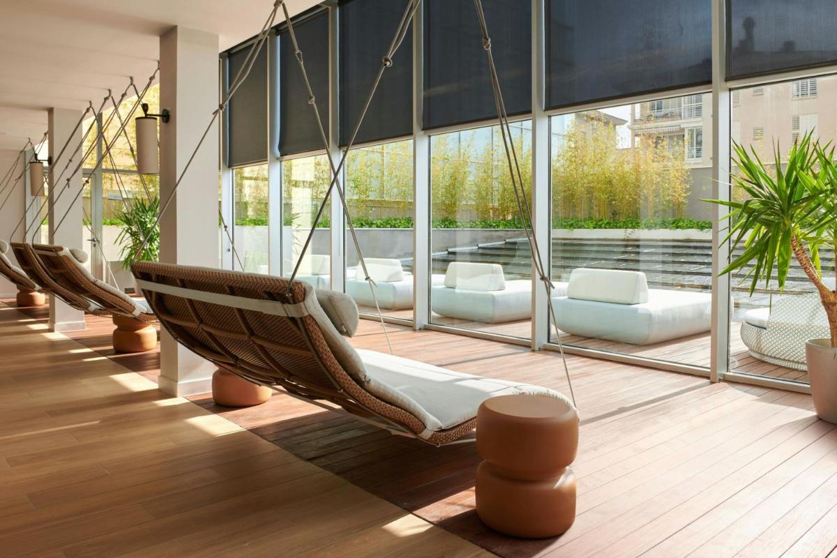 Zona de estar de Le Meridien Ra Beach Hotel and Spa