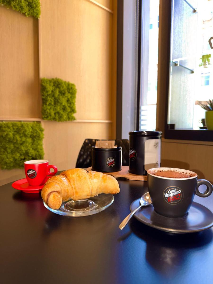 Donna Giovanna Guest House - Housity