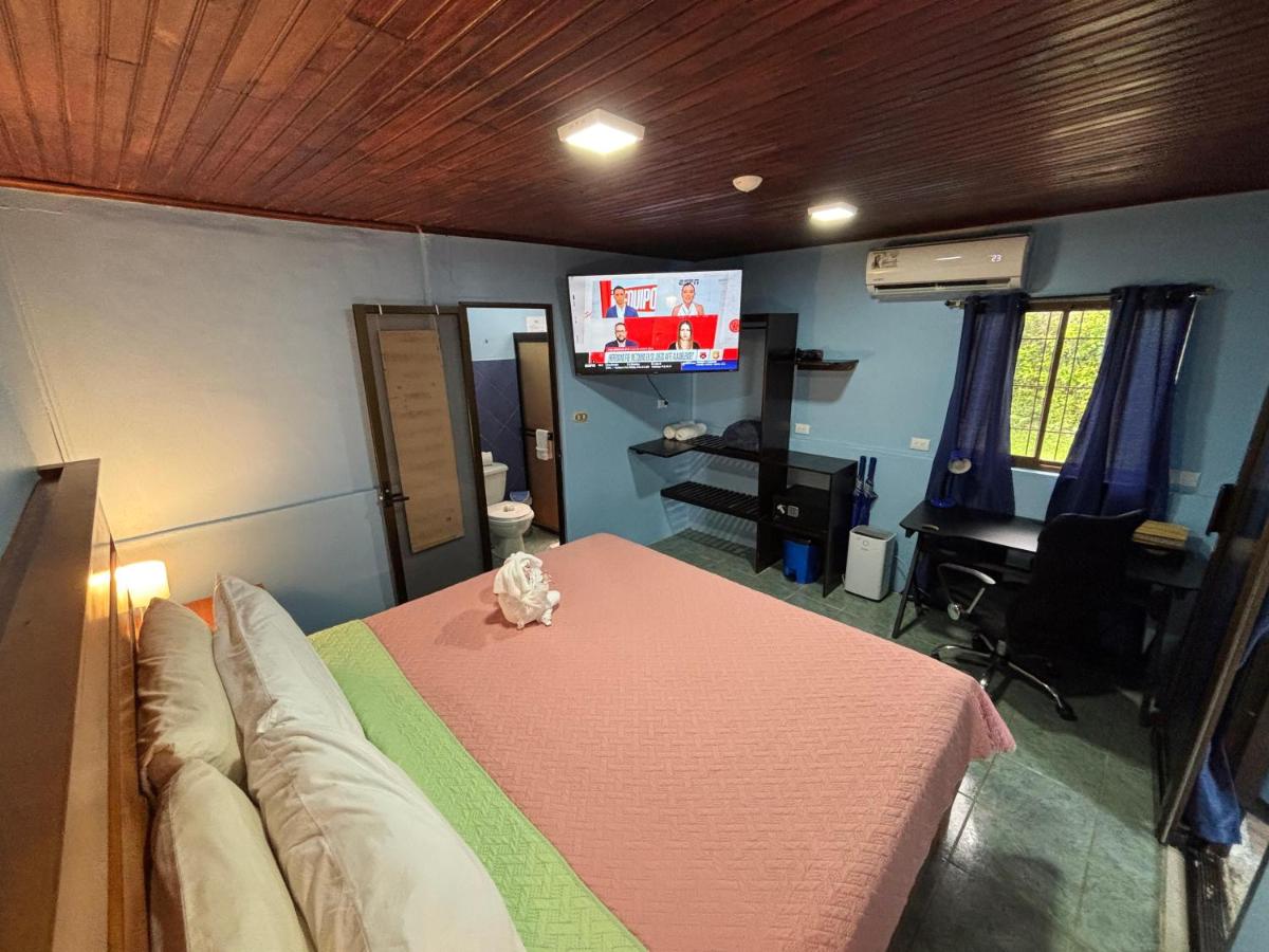 Pura Vida Aparment - Downtown La Fortuna - Hizvo