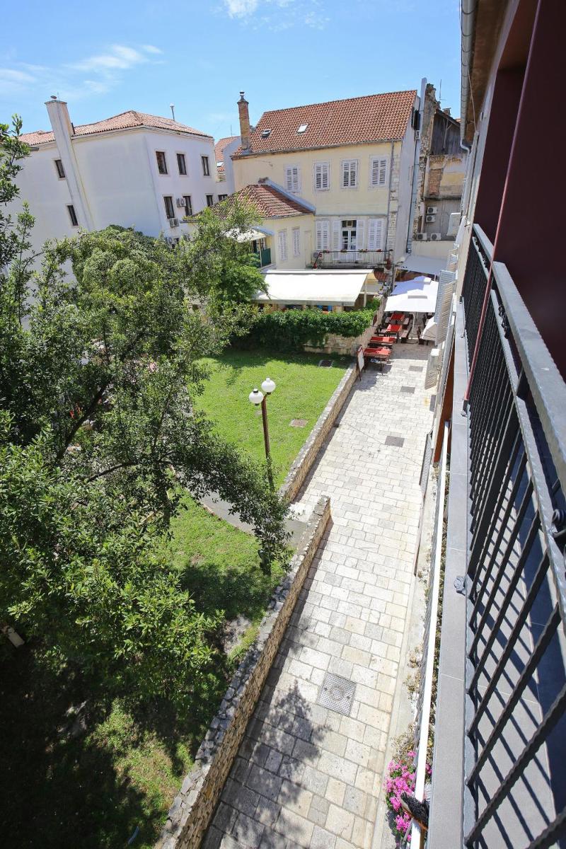Green Corner - Housity