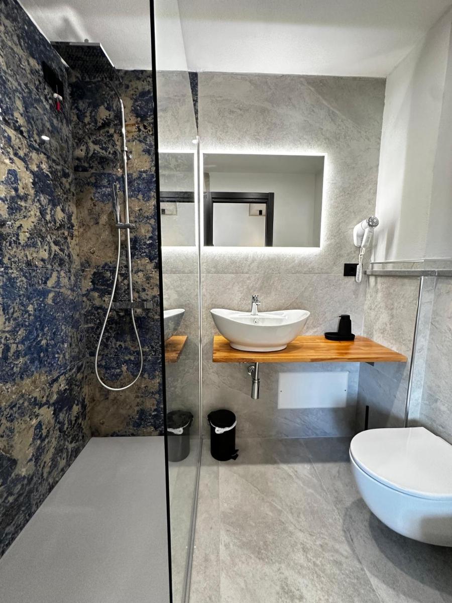 Umberto 28 Guest House - Housity