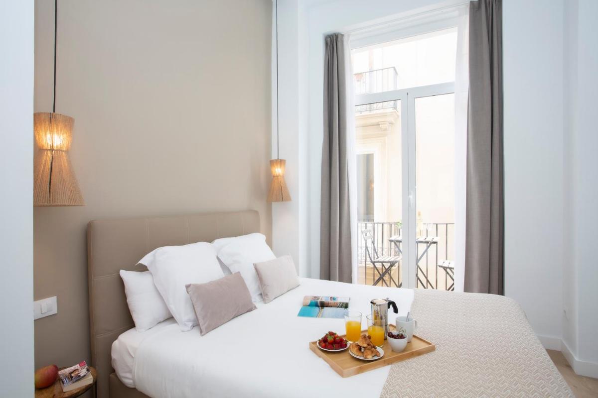 SingularStays Mercado Central - Housity