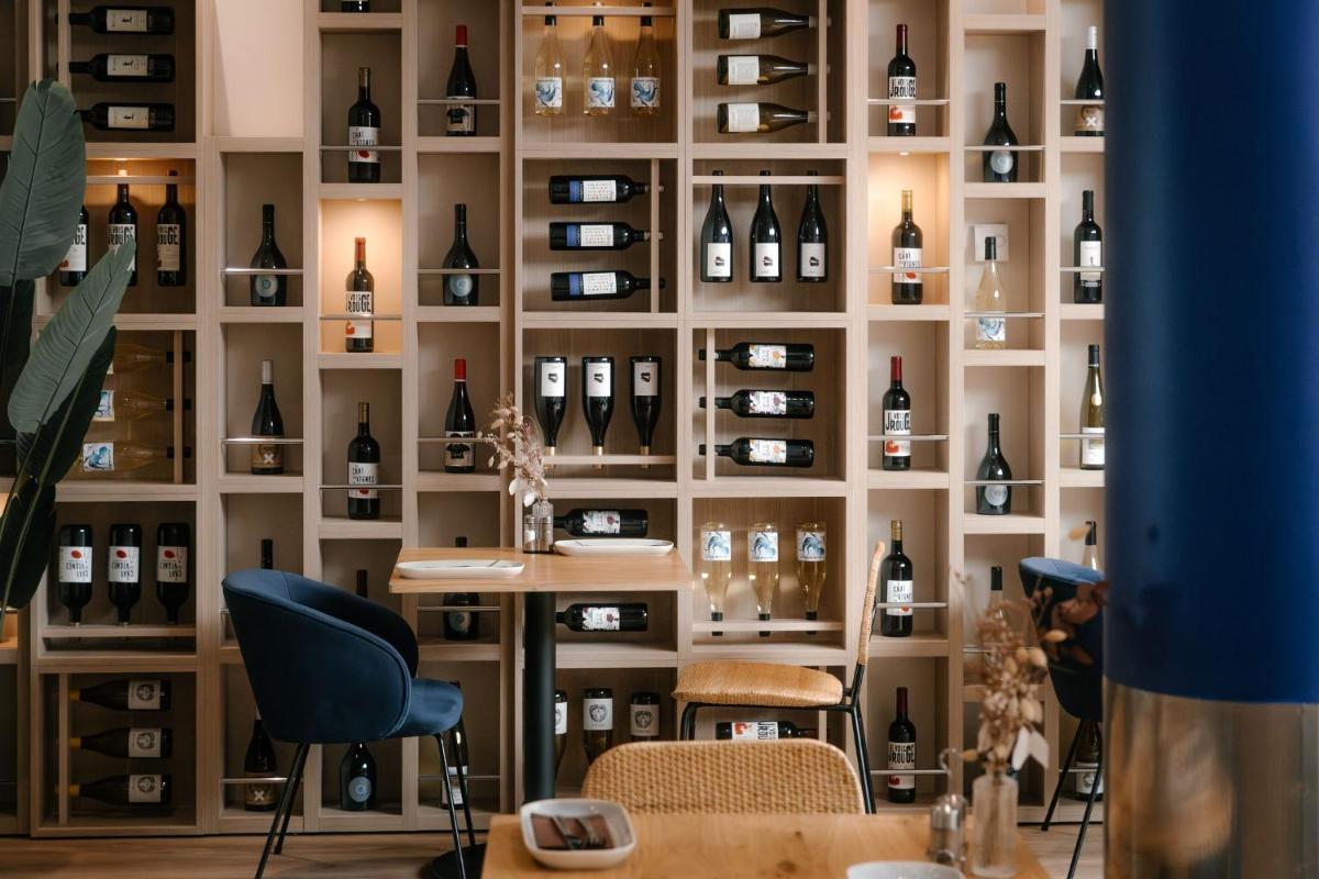 Boissons dans l'établissement 7Hotel&Spa