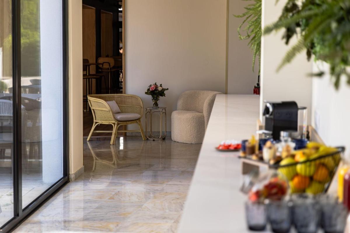 Nourriture dans l'hôtel ou à proximité