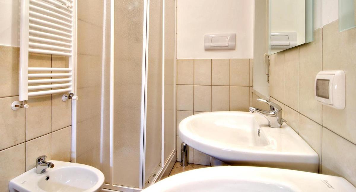 Hotel Marconi - Housity
