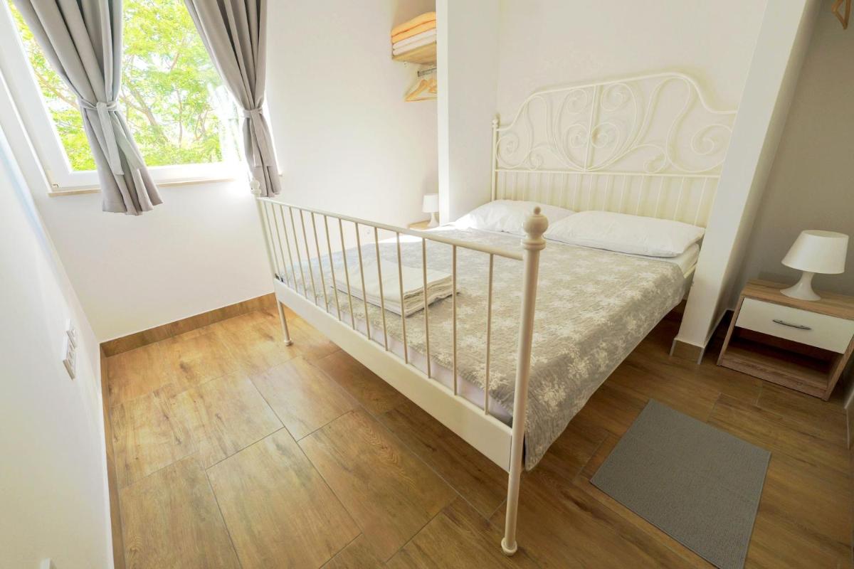Apartments Chilla *** - Housity