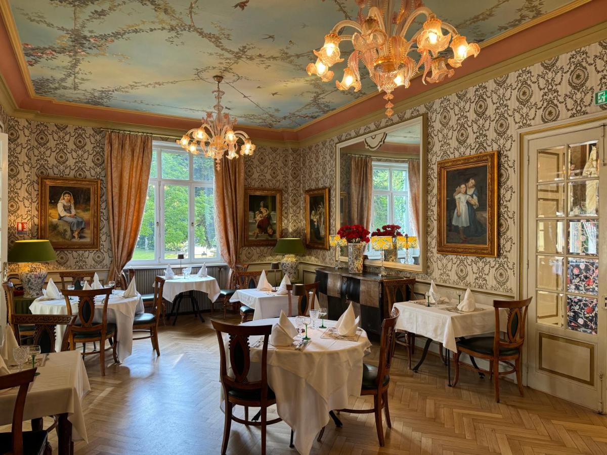 Hotel Restaurant Du Parc - Housity