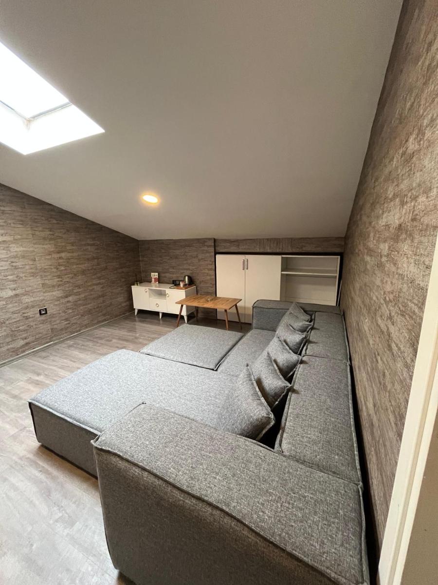 La Vie Suite Hotel - Housity