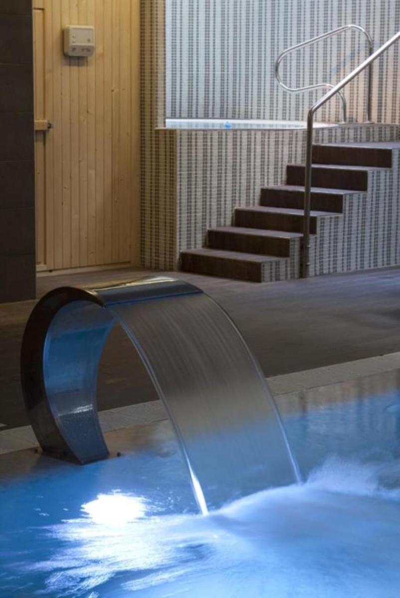 Piscina en o cerca de U-Hotel Spa Ciudad de Astorga