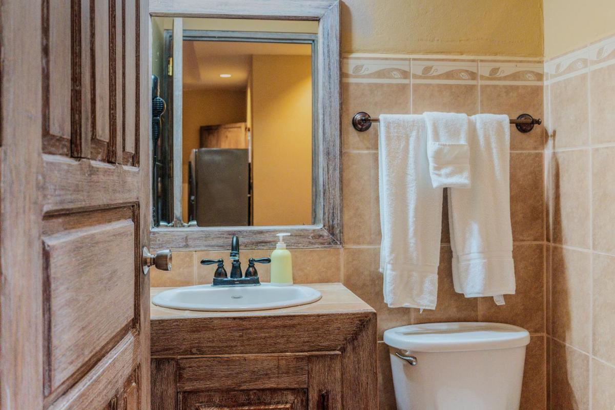 La Jolla de Guasacate - Digital Nomad Hotel - Housity