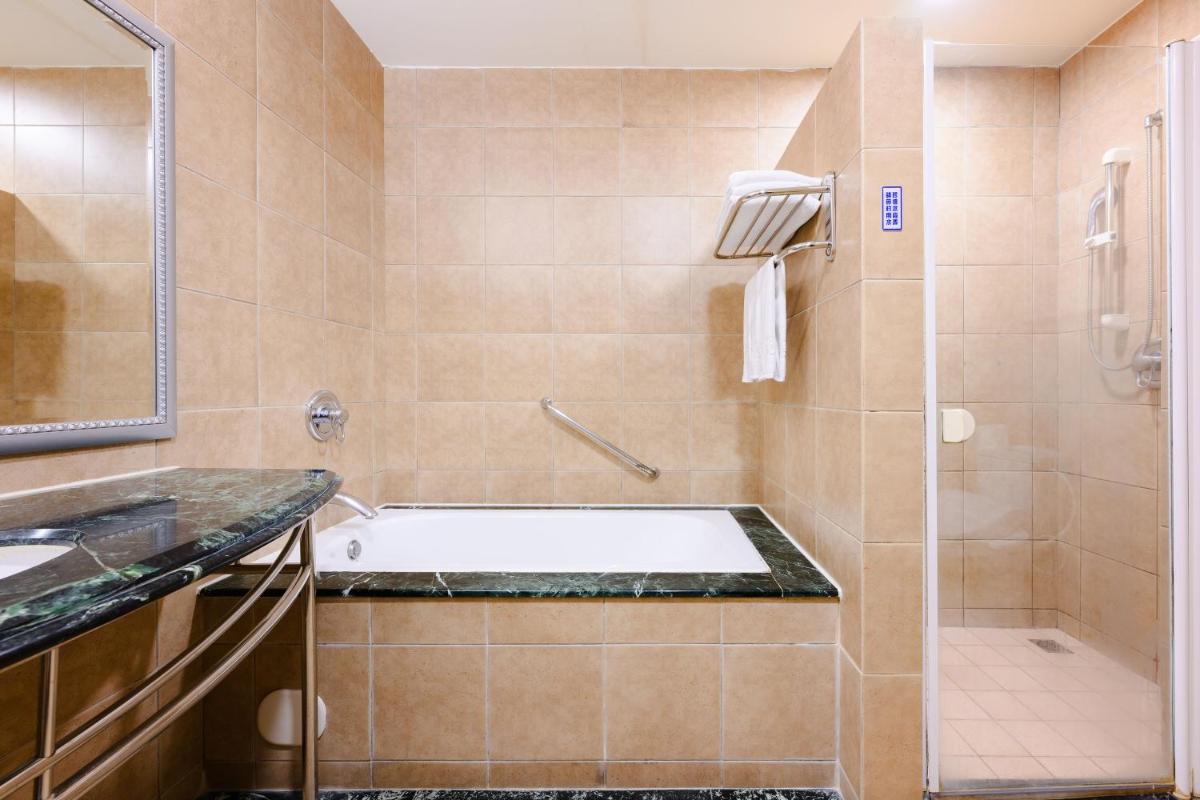 Wei-Yat Grand Hotel - Hizvo