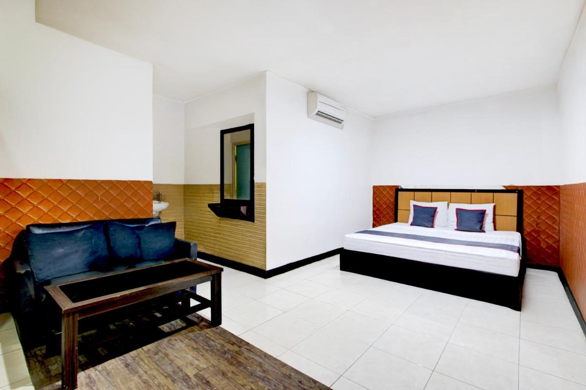 Hotel O Mega Inn Guest House - Housity