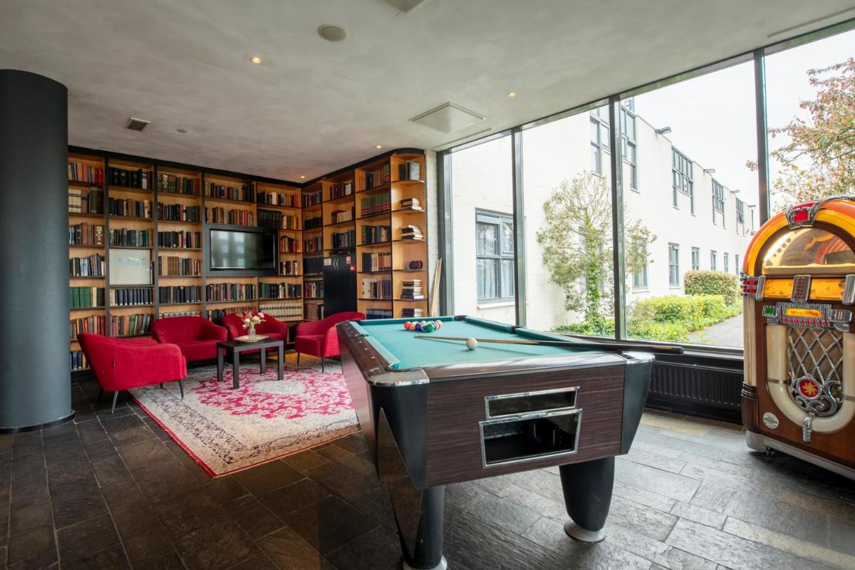 Bastion Hotel Zoetermeer - Housity
