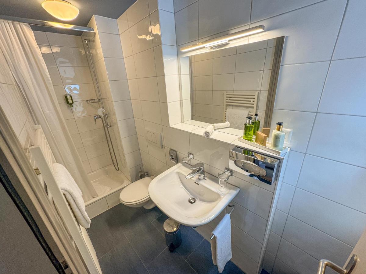 Hotel & Spa Blausee - Housity