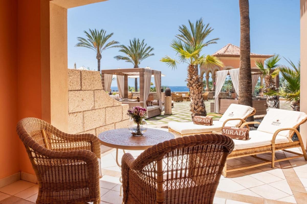 Zona de estar de JOIA El Mirador by Iberostar -Adults Only