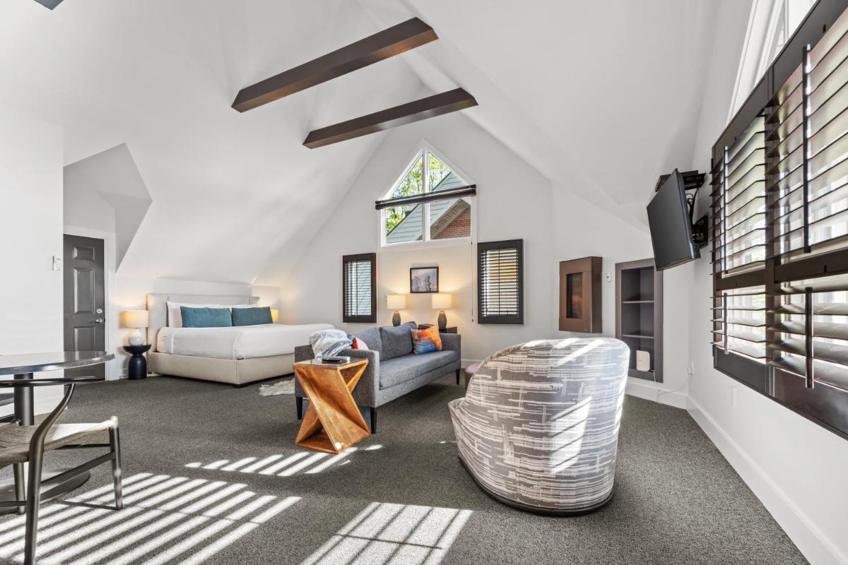 Iris Inn and Cabins - Housity