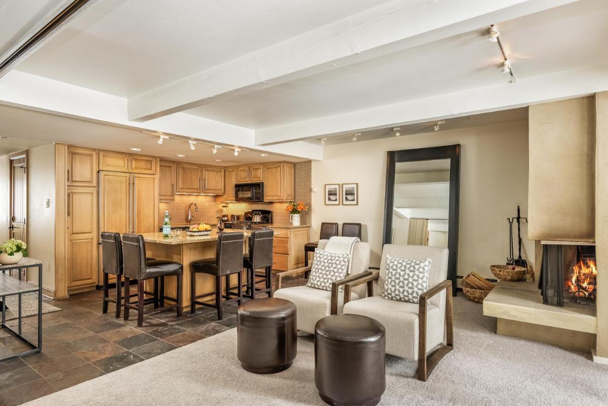 Standard 2 Bedroom - Aspen Alps #206 - Housity