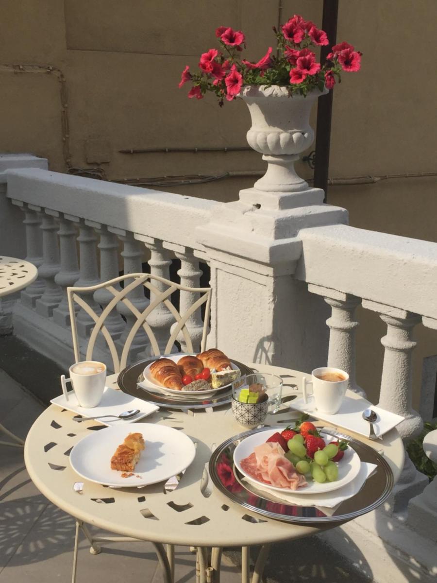 La Terrazza Vercelli Bed & Charme - Housity