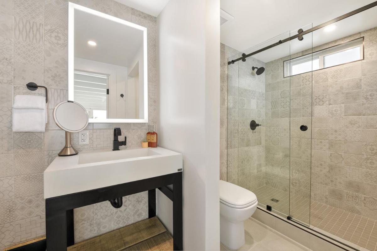 Laguna Surf Lodge by SCP Hotels - Housity