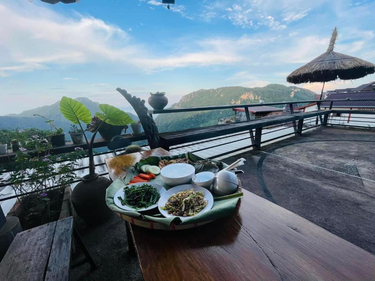 The Mae Homestay PhaHee เดอะแม โฮมสเตย์ ผาฮี้ - Housity
