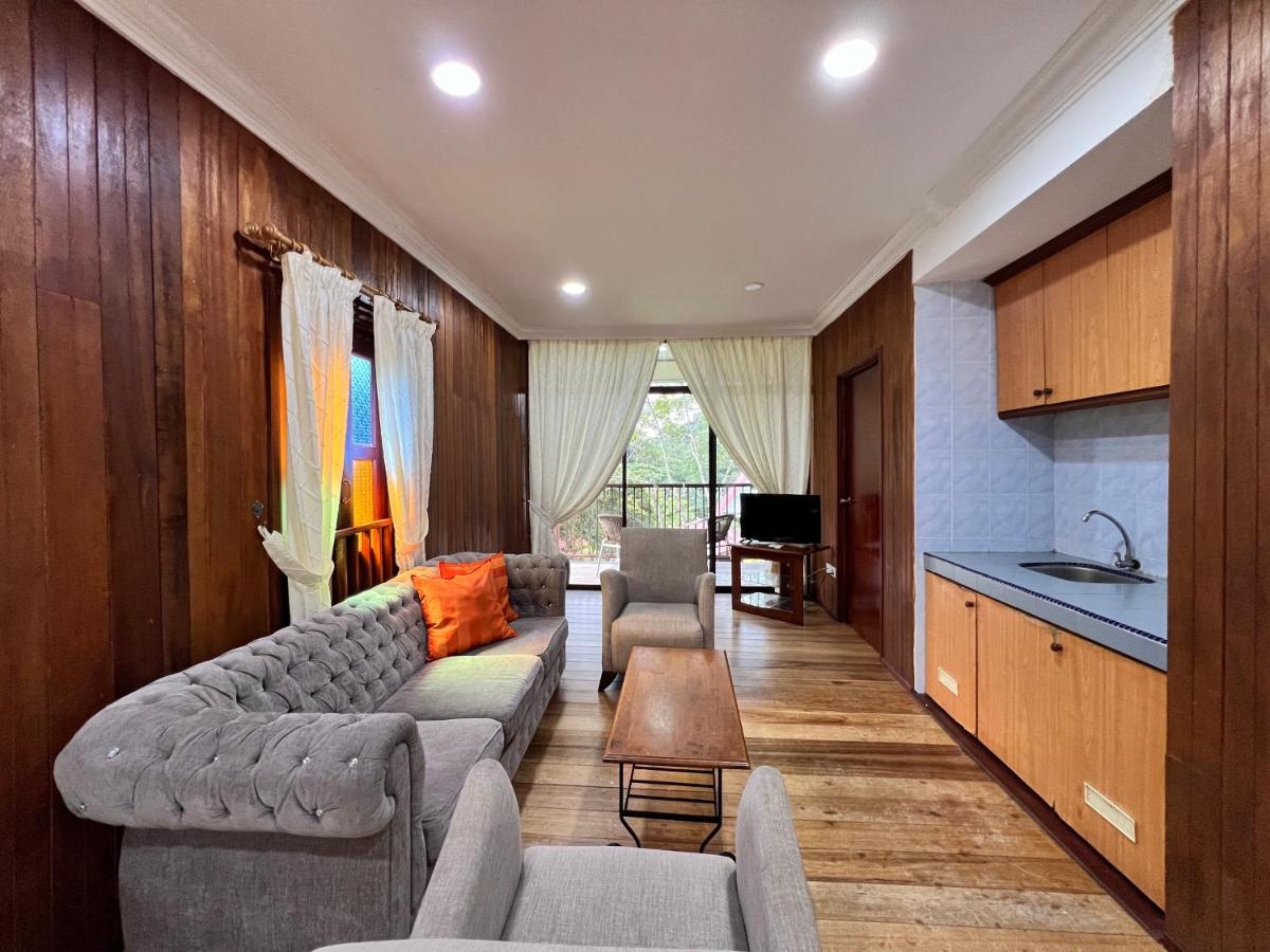 LiLLA Hilltop Retreat - Janda Baik - Housity