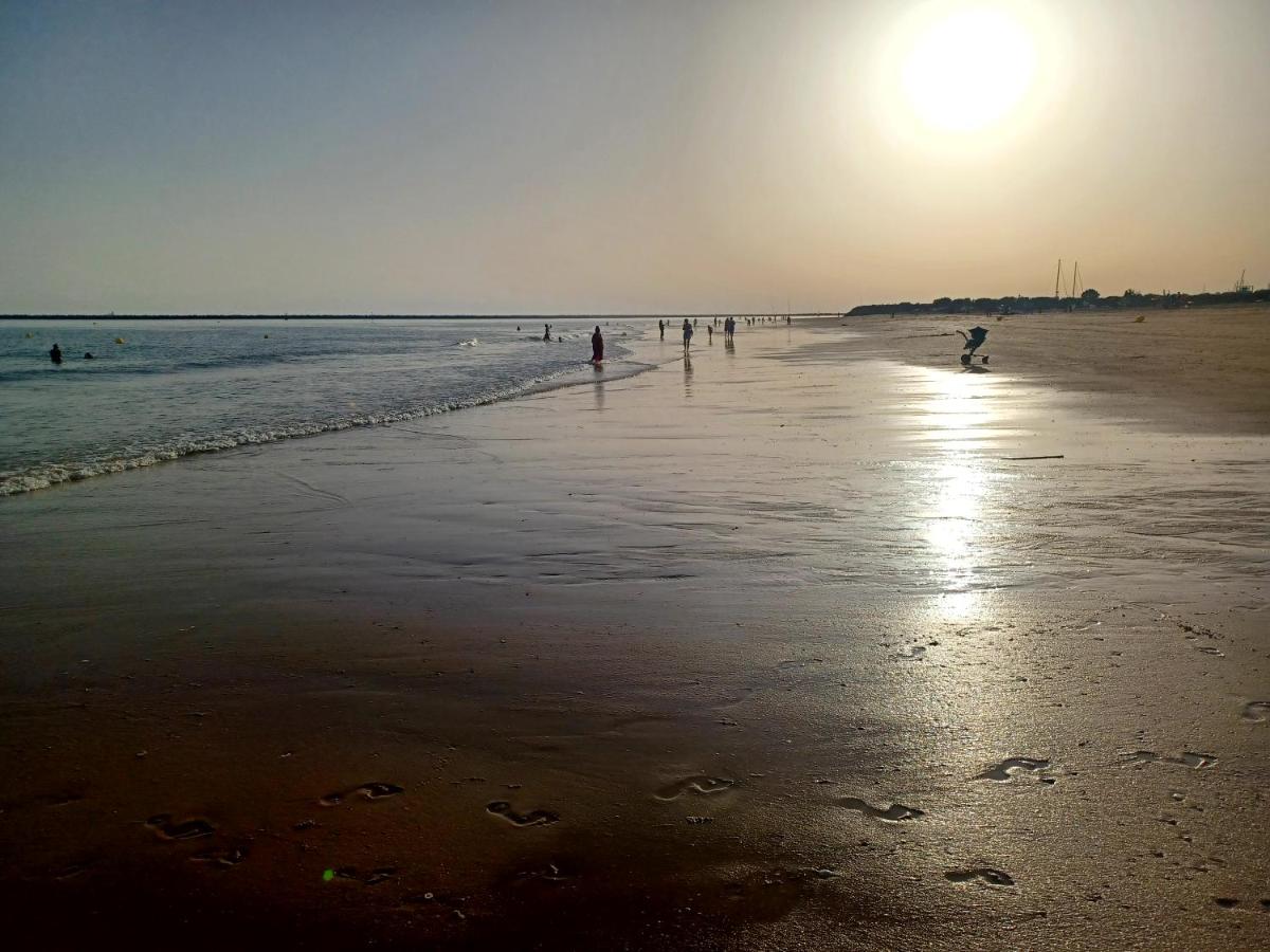 Bed & Breakfast Playa Mazagón - Housity